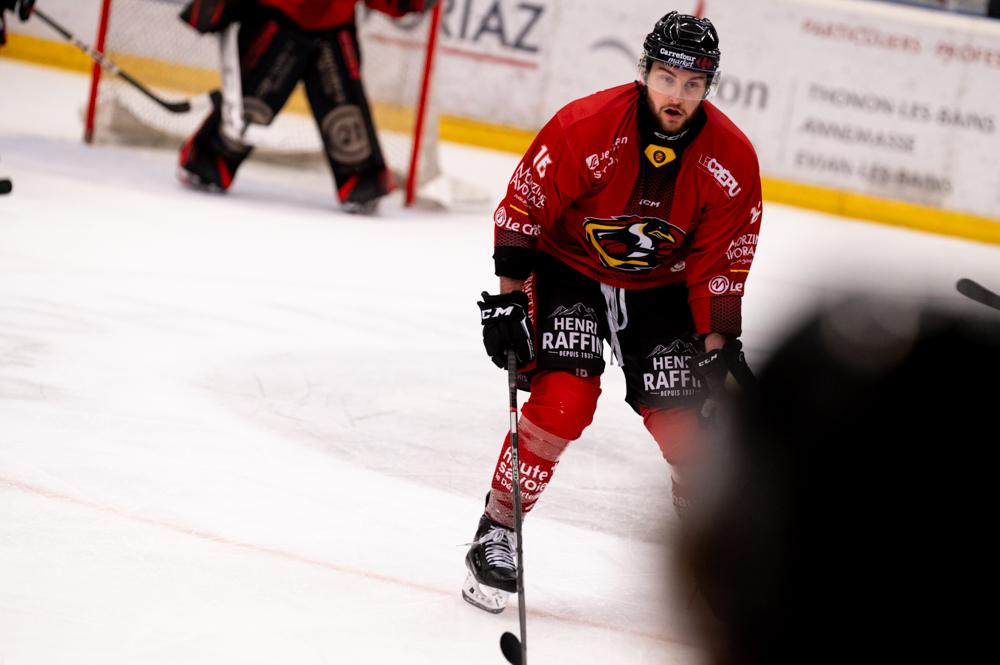 Morzine-Avoriaz 6 - 2 Valenciennes