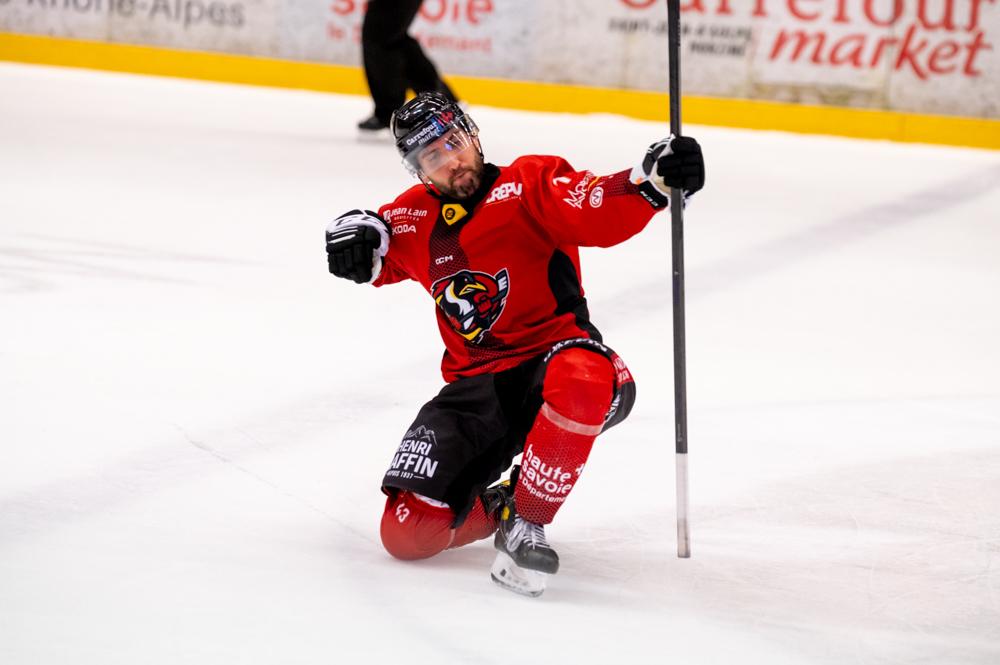Morzine-Avoriaz 6 - 2 Valenciennes
