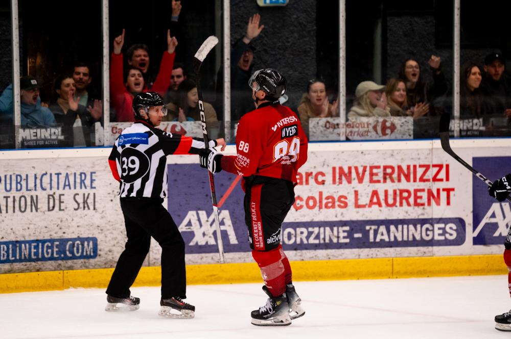 Morzine-Avoriaz 6 - 2 Valenciennes