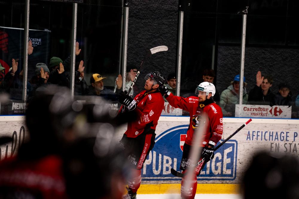 Morzine-Avoriaz 6 - 2 Valenciennes