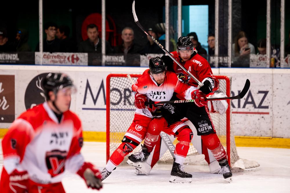 Morzine-Avoriaz 6 - 2 Valenciennes