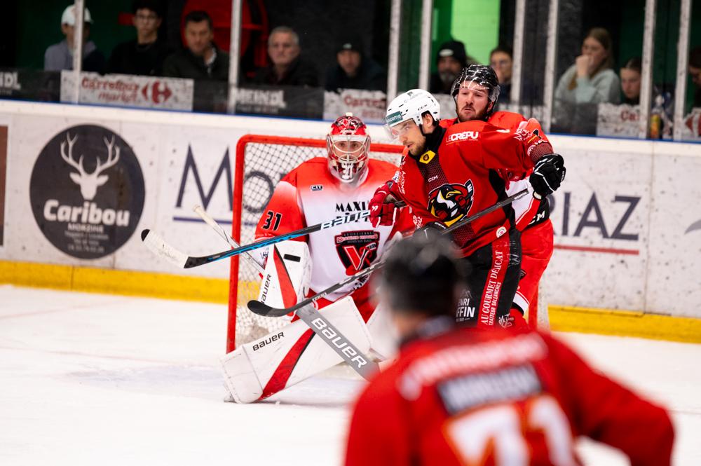 Morzine-Avoriaz 6 - 2 Valenciennes