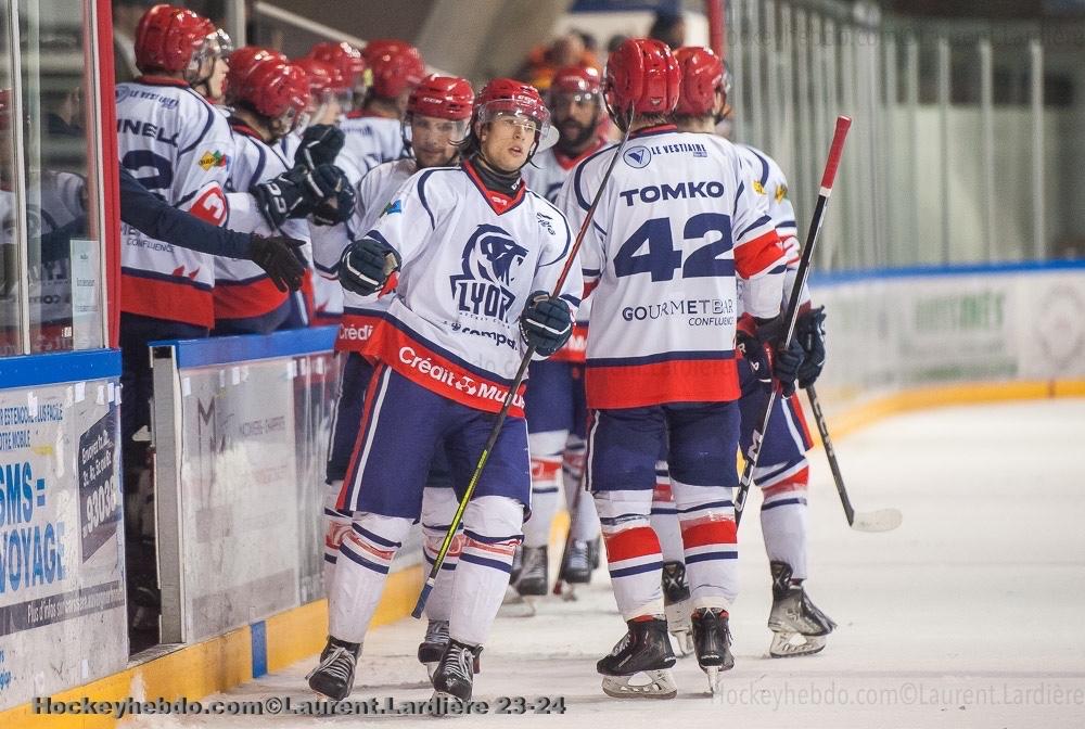 Villard-de-Lans 6 - 3 Lyon