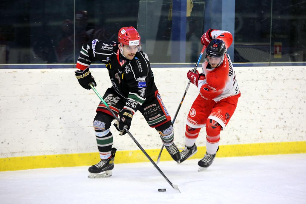 Mont-Blanc 5 - 2 Valenciennes