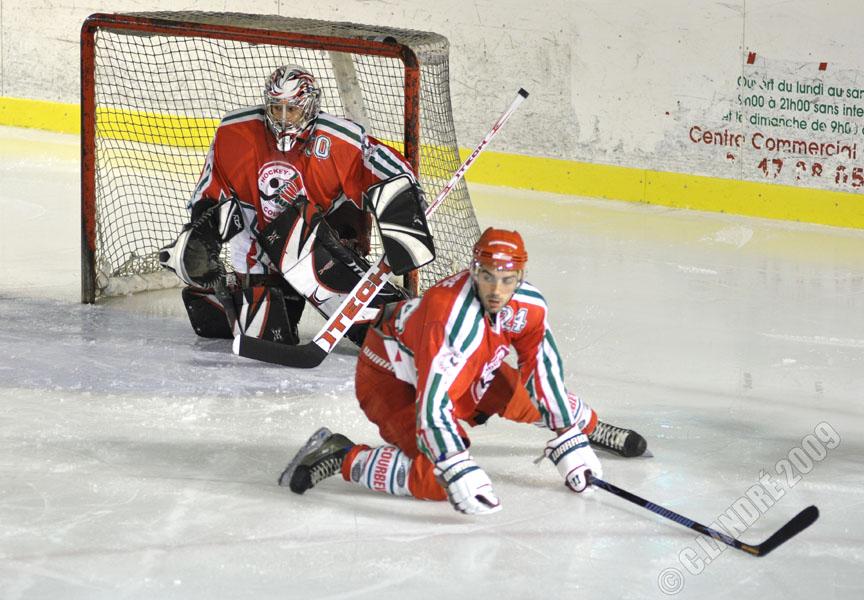 Courbevoie  3 - 8 Brest 