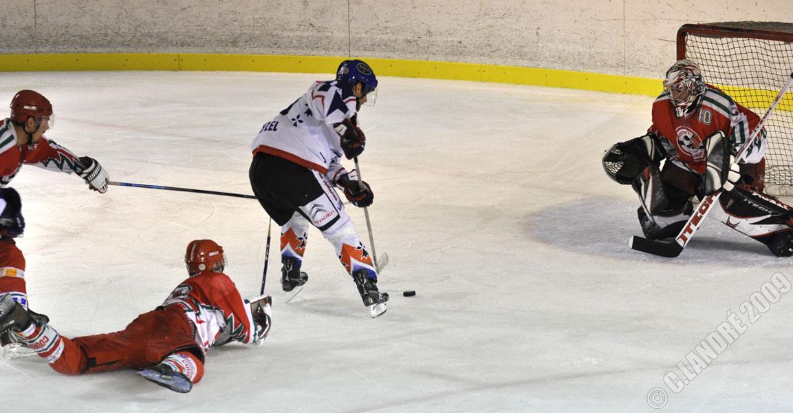 Courbevoie  3 - 8 Brest 
