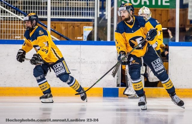 Photo hockey match Villard-de-Lans - Courchevel-Méribel-Pralognan le 20/04/2024