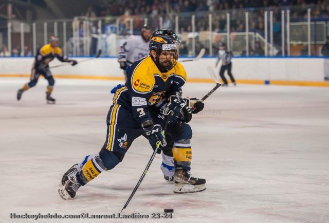 Photo hockey match Villard-de-Lans - Courchevel-Méribel-Pralognan le 20/04/2024