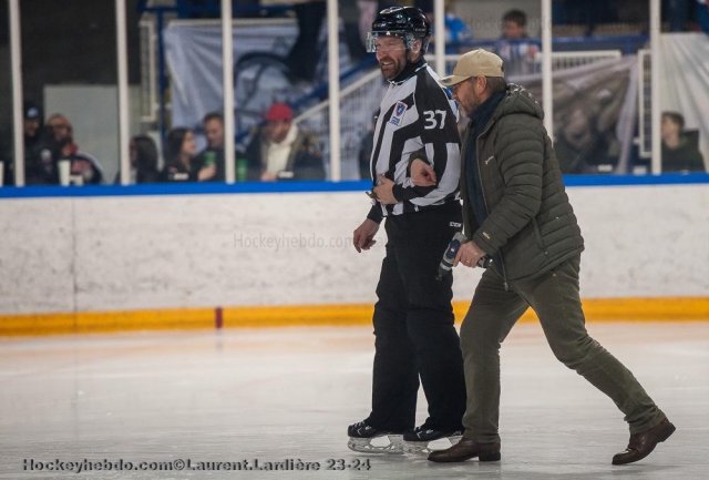 Photo hockey match Villard-de-Lans - Courchevel-Méribel-Pralognan le 20/04/2024