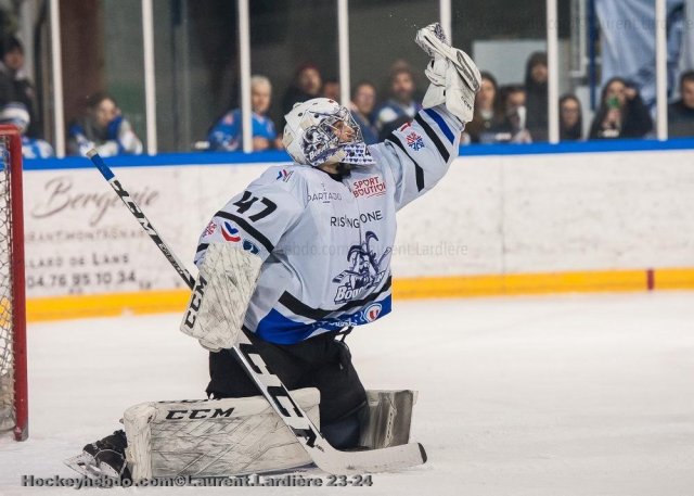 Photo hockey match Villard-de-Lans - Courchevel-Méribel-Pralognan le 20/04/2024