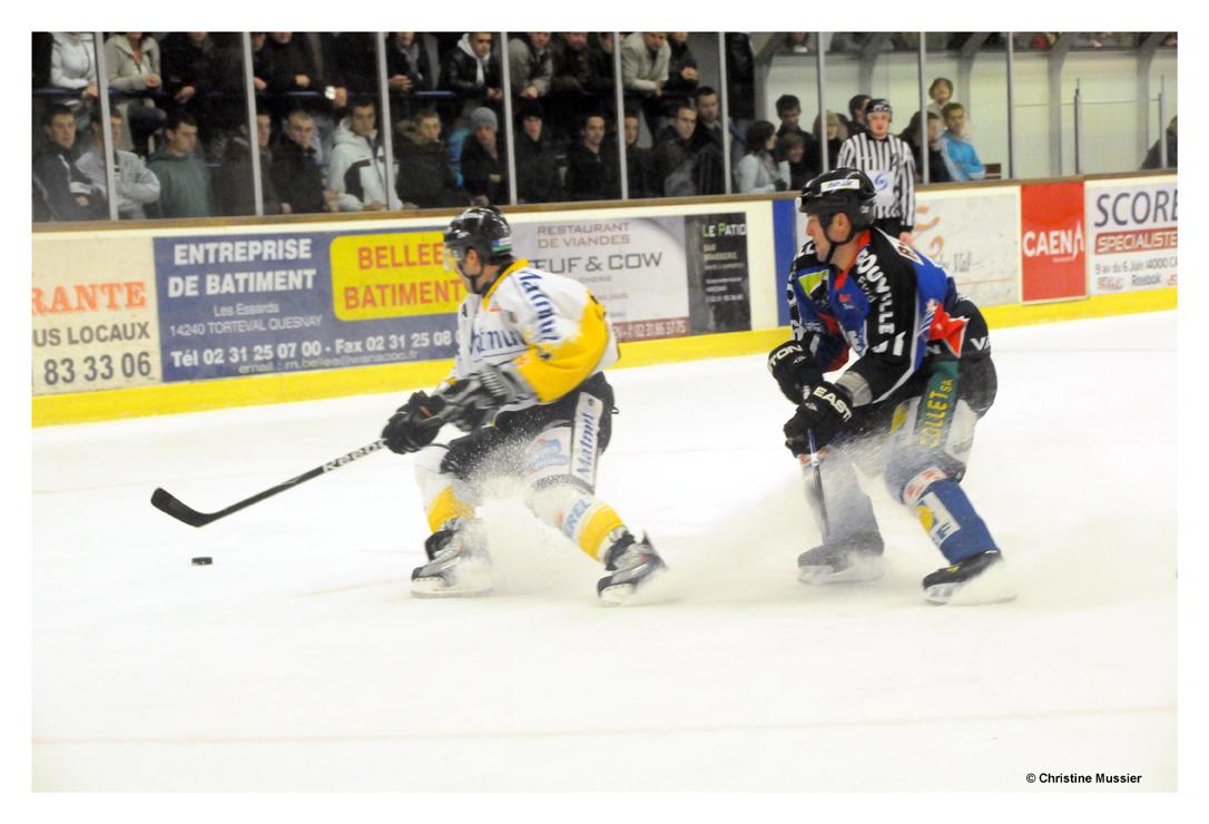 Caen  4 - 3 Rouen