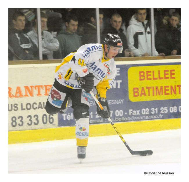 Caen  4 - 3 Rouen