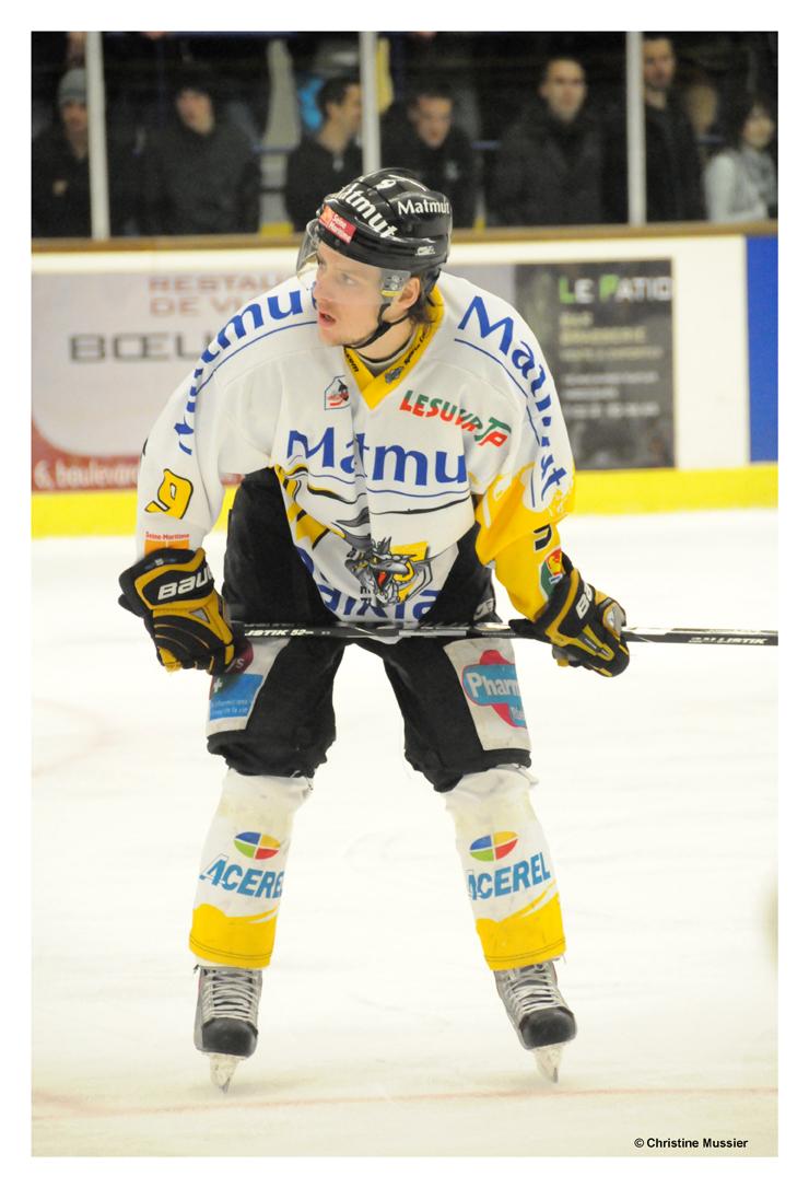 Caen  4 - 3 Rouen
