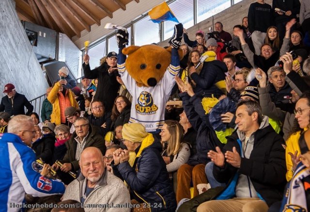 Photo hockey match Villard-de-Lans - Courchevel-Méribel-Pralognan le 21/04/2024