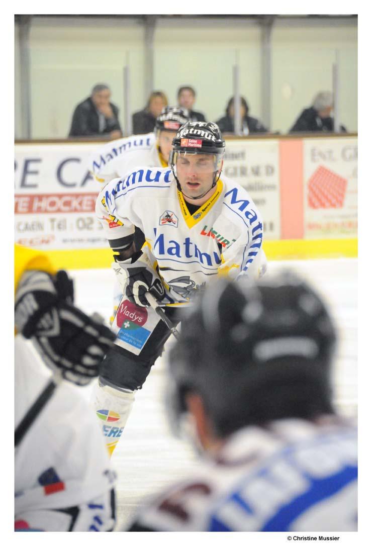 Caen  4 - 3 Rouen