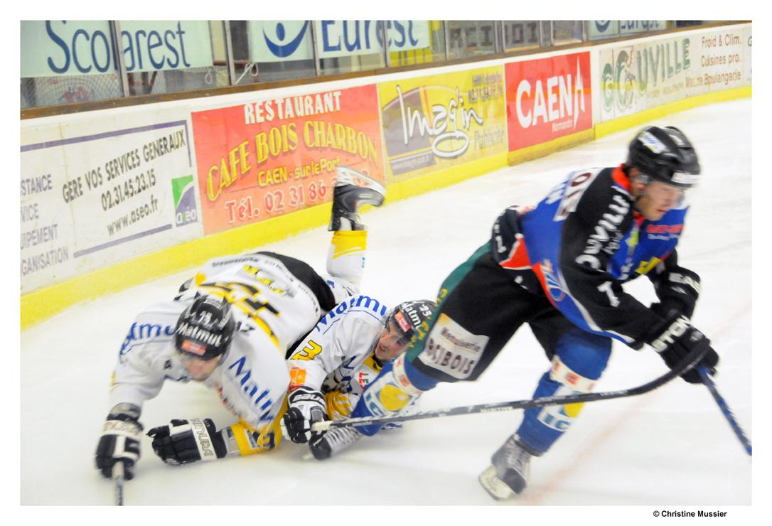 Caen  4 - 3 Rouen
