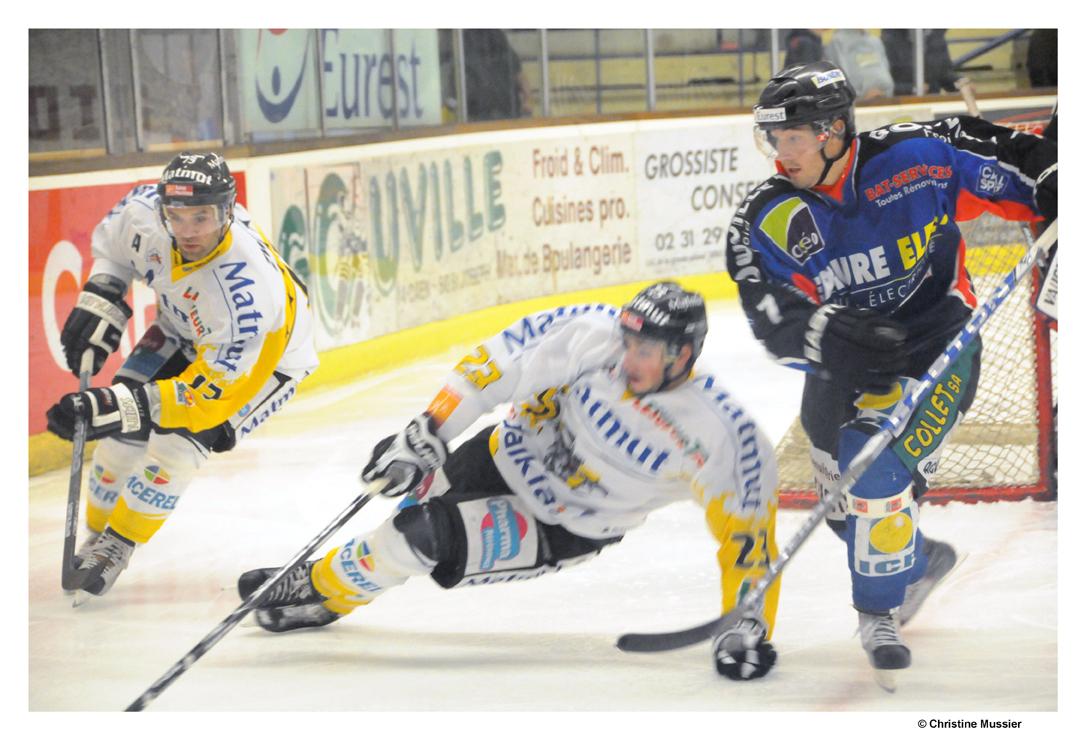 Caen  4 - 3 Rouen