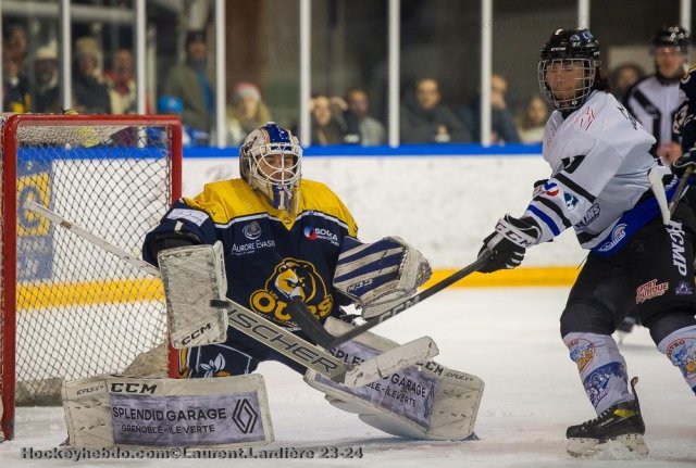 Photo hockey match Villard-de-Lans - Courchevel-Méribel-Pralognan le 21/04/2024
