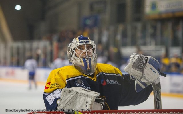 Photo hockey match Villard-de-Lans - Courchevel-Méribel-Pralognan le 21/04/2024
