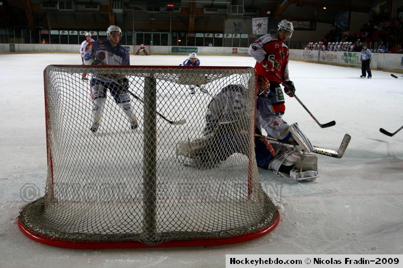 Briançon  3 - 2 Avignon