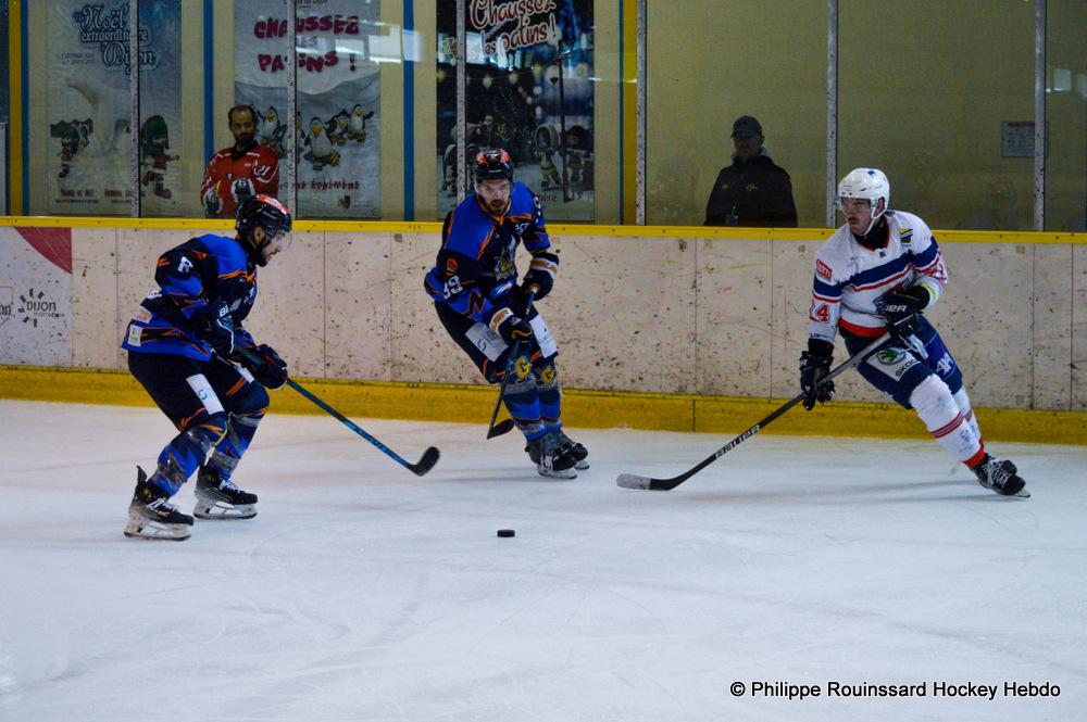 Châlons-en-Champagne 3 - 4 Luxembourg