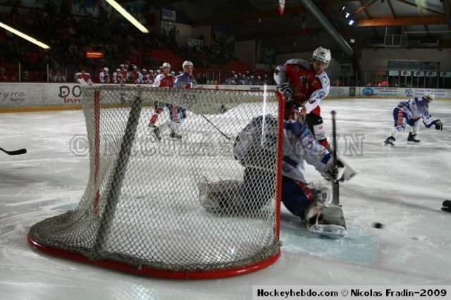 Photo hockey match Briançon  - Avignon le 21/10/2009