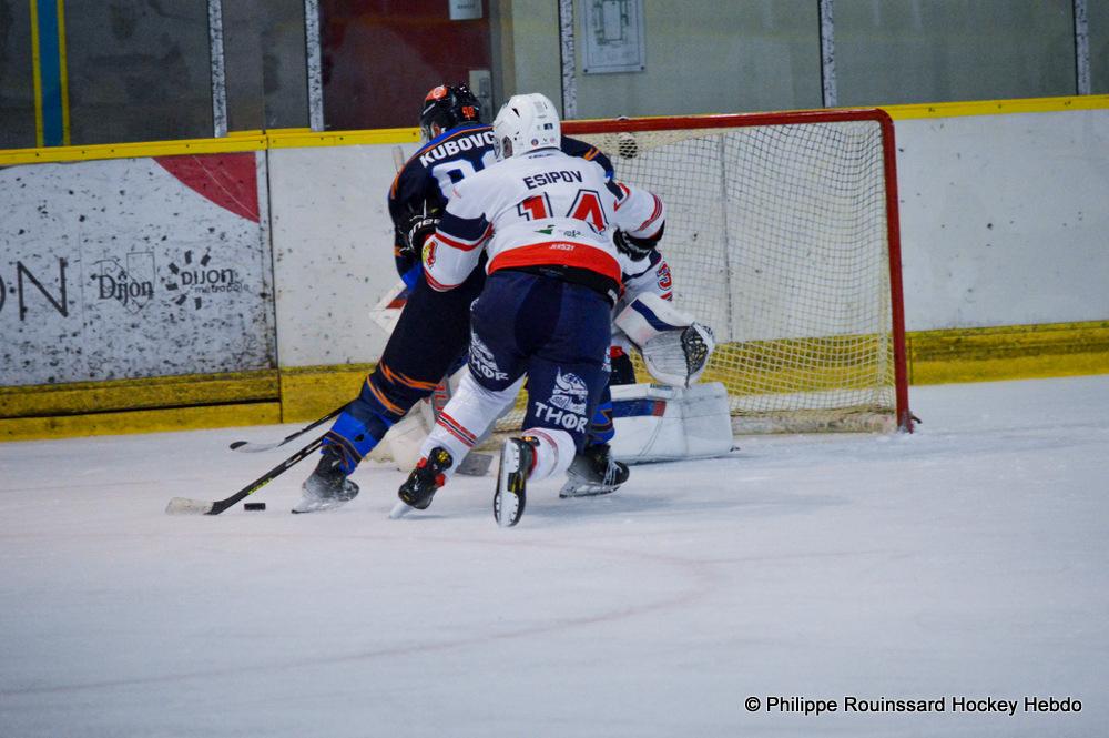 Châlons-en-Champagne 3 - 4 Luxembourg