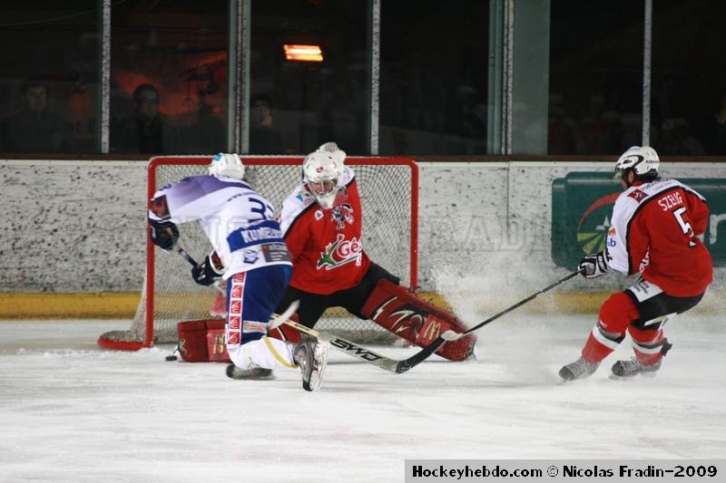 Briançon  3 - 2 Avignon