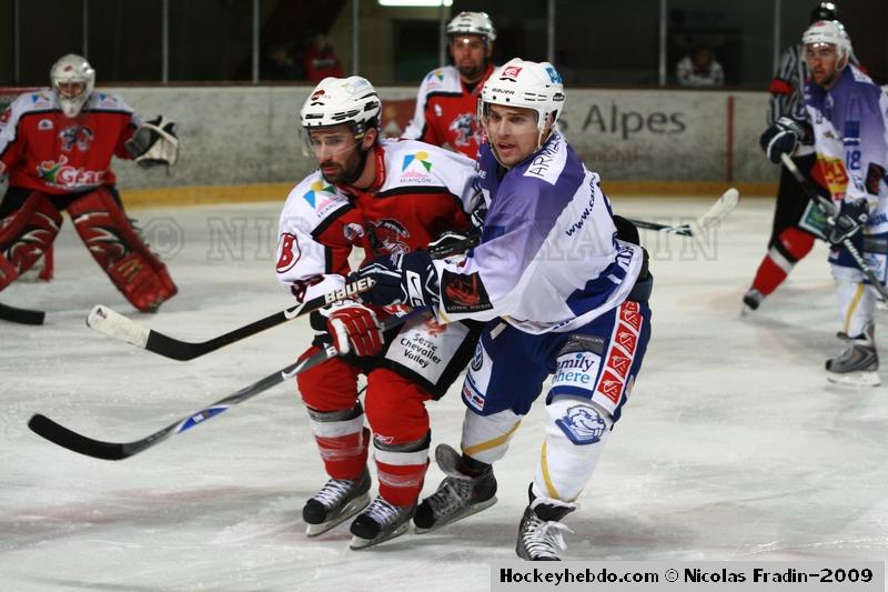 Briançon  3 - 2 Avignon