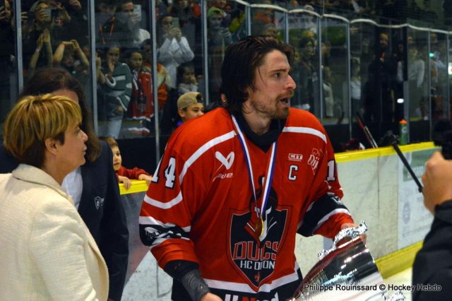 Photo hockey match Dijon  - Châlons-en-Champagne le 05/05/2024