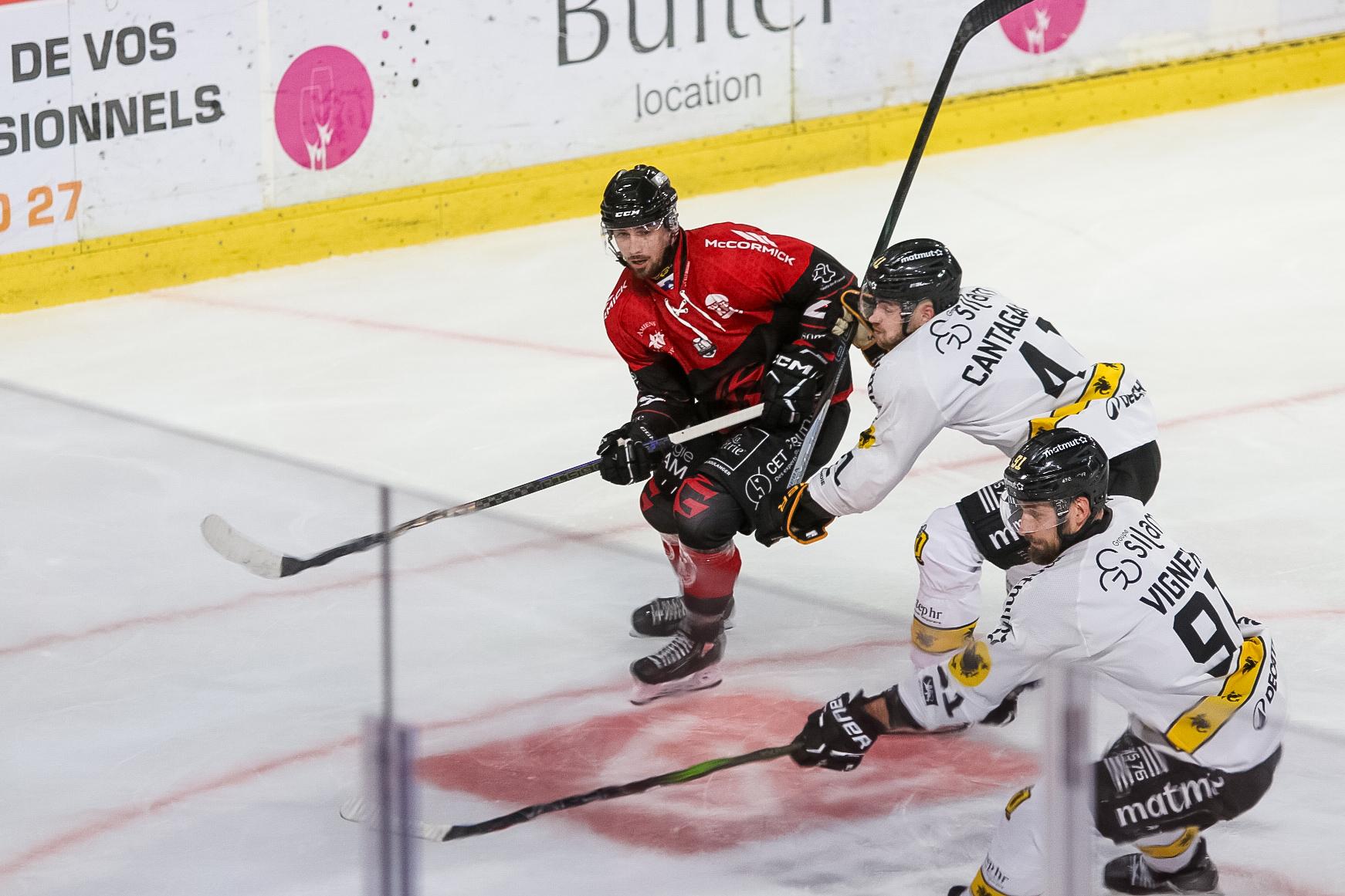 Amiens  5 - 2 Rouen