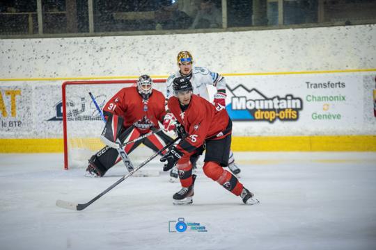 Chamonix  3 - 4 Anglet