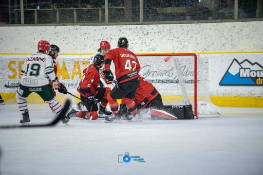 Chamonix  3 - 4 Anglet