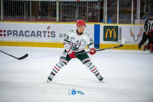 Chamonix  3 - 4 Anglet