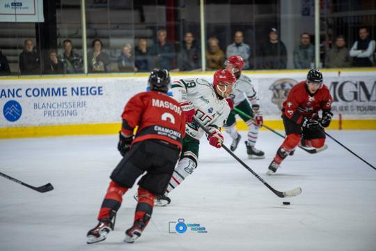 Chamonix  3 - 4 Anglet