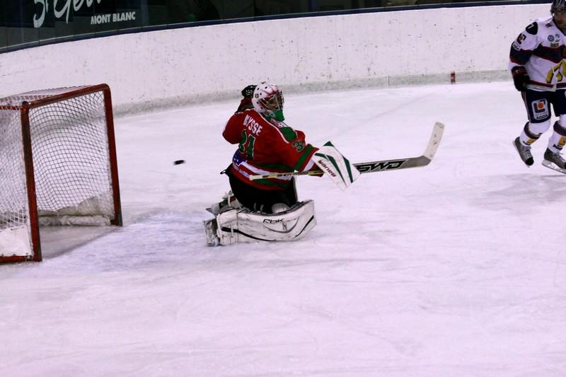 Mont-Blanc 4 - 5 Grenoble 