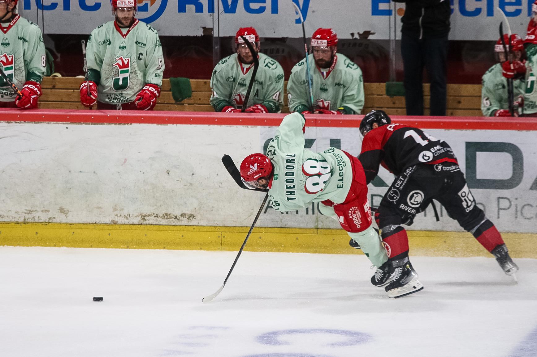 Amiens  2 - 1 Cergy-Pontoise