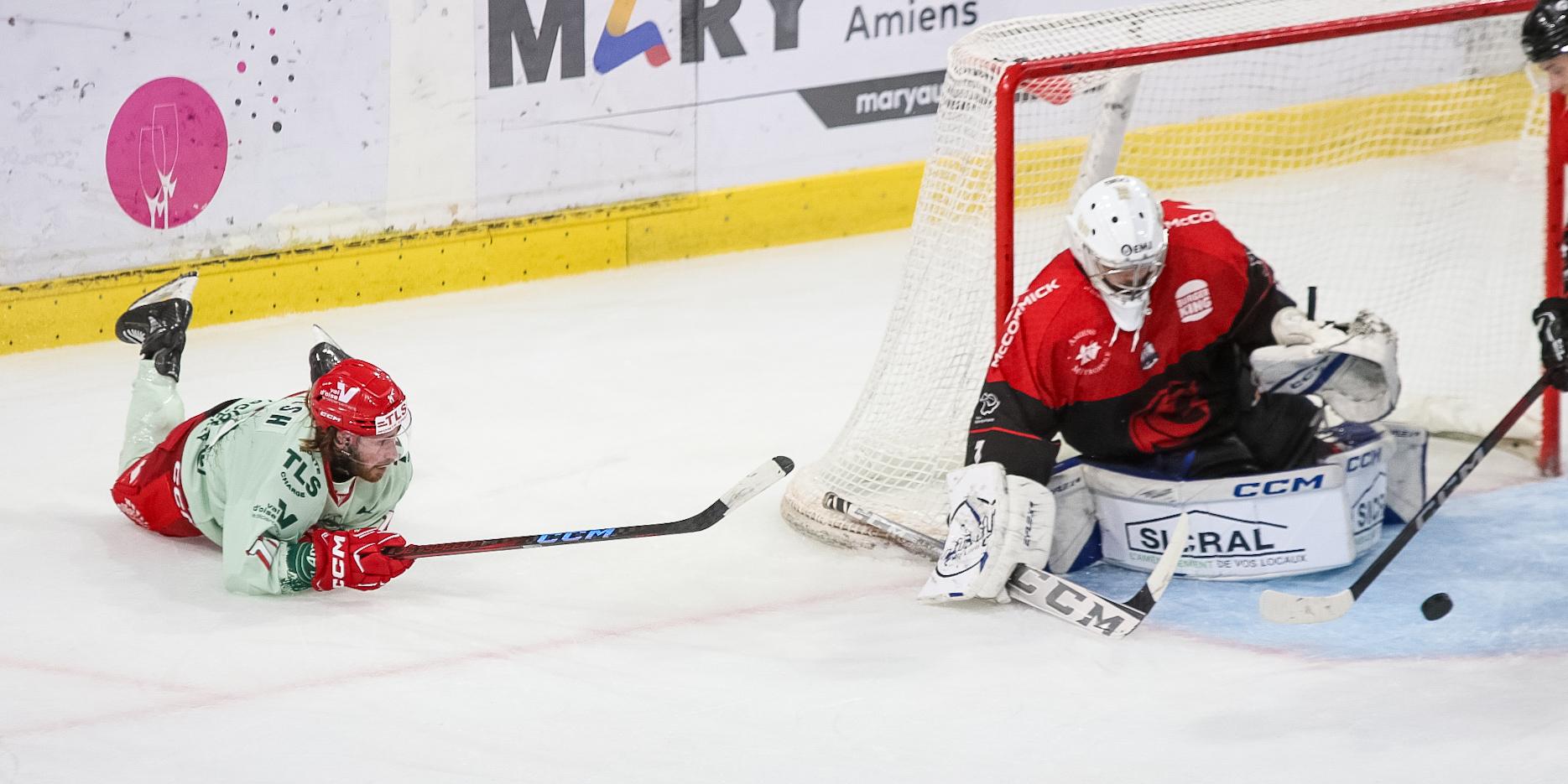 Amiens  2 - 1 Cergy-Pontoise