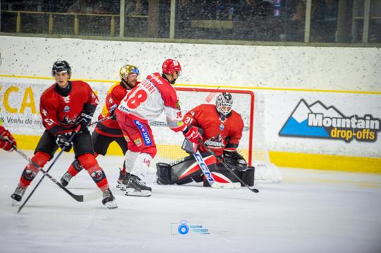 Chamonix  5 - 4 Grenoble 