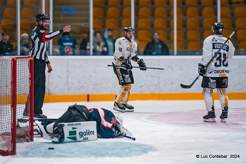 Luxembourg 1 - 7 Roanne