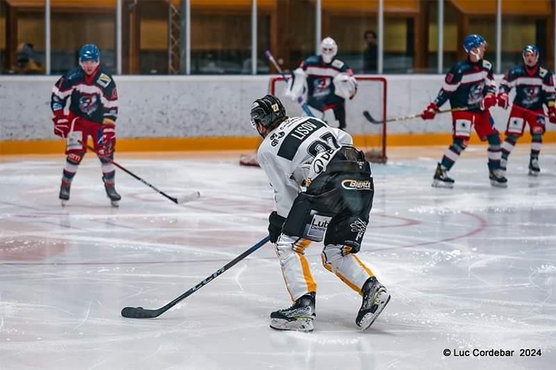 Luxembourg 1 - 7 Roanne
