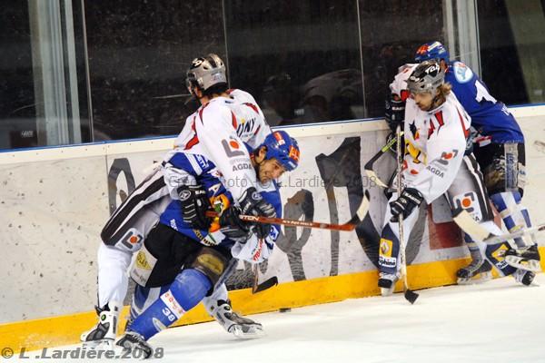 Mont-Blanc 1 - 4 Grenoble 