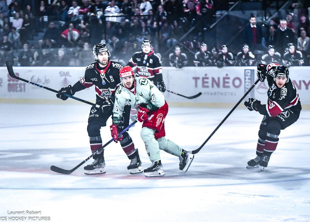 Bordeaux 6 - 4 Cergy-Pontoise