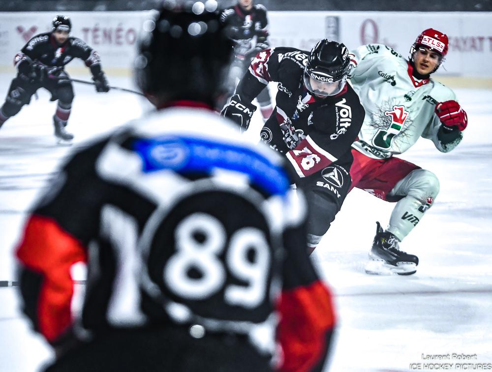 Bordeaux 6 - 4 Cergy-Pontoise