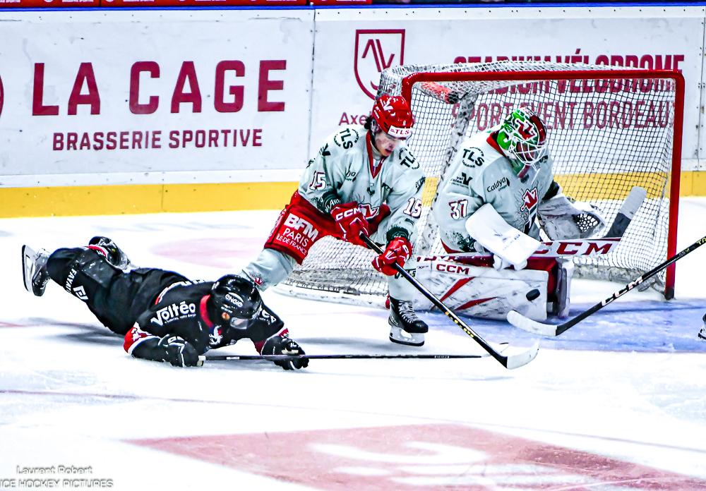 Bordeaux 6 - 4 Cergy-Pontoise