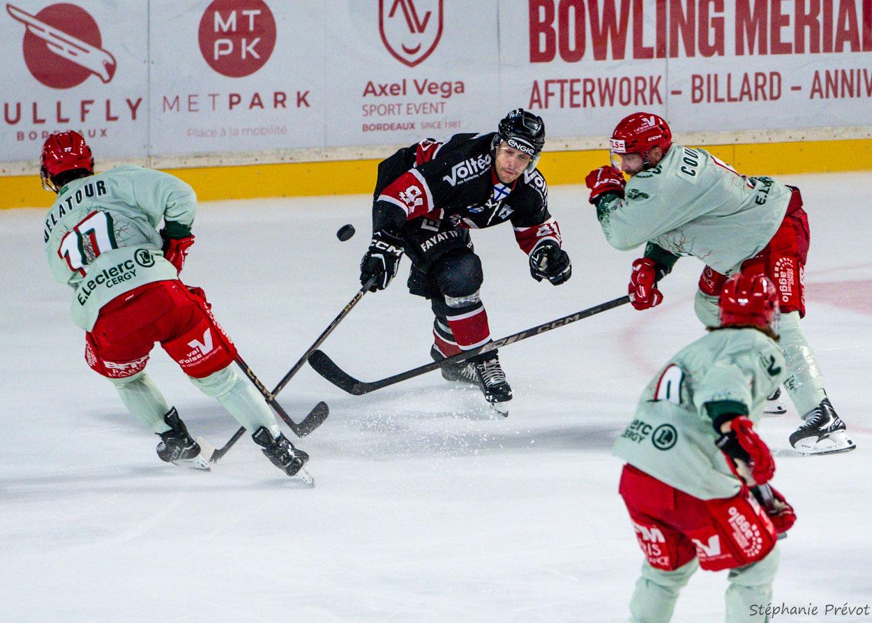 Bordeaux 6 - 4 Cergy-Pontoise