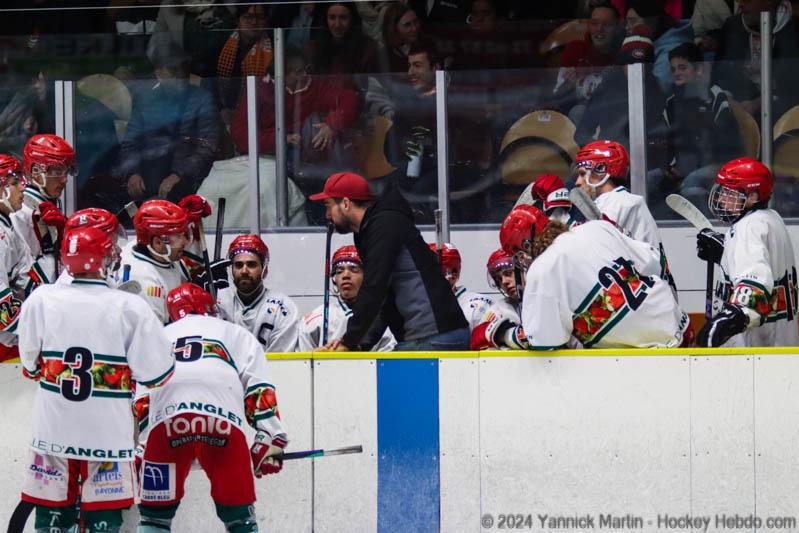 Clermont-Ferrand 10 - 1 Anglet II
