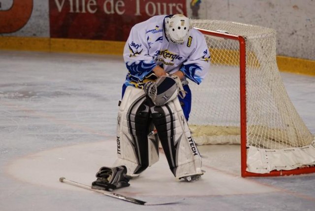 Photo hockey match Tours  - Dunkerque le 24/10/2009