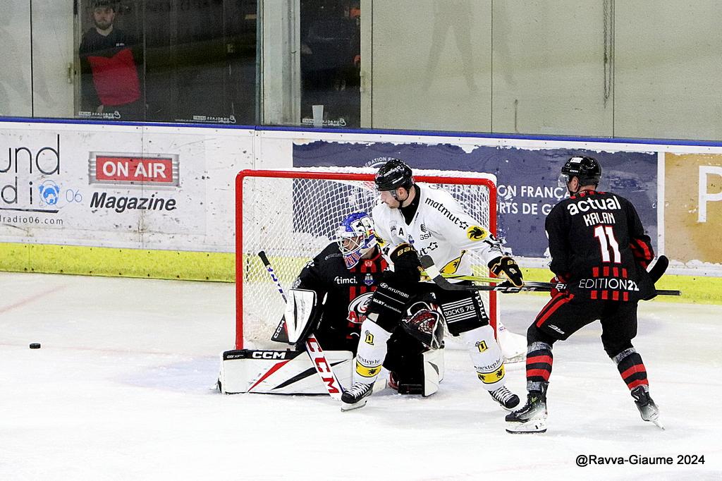 Nice 2 - 0 Rouen