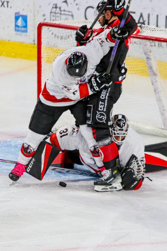 Amiens  3 - 2 Chamonix 